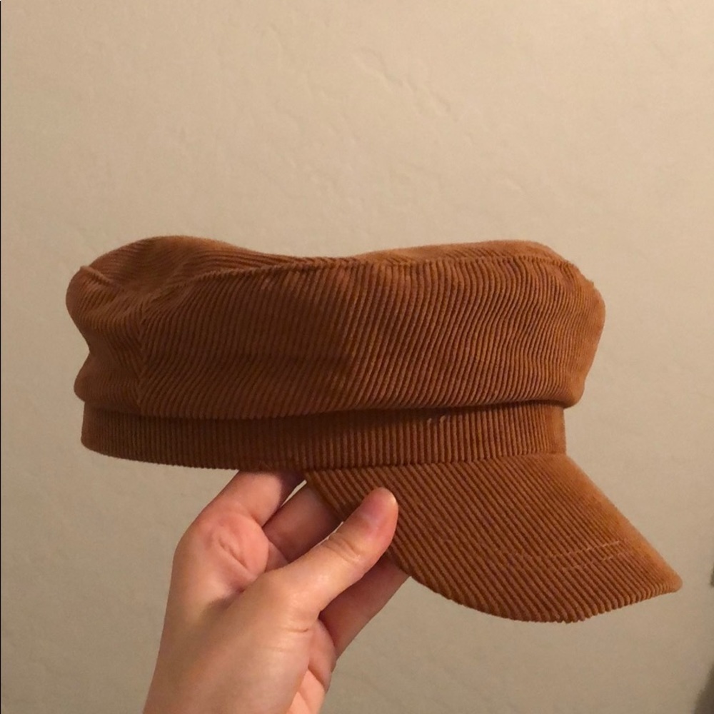 hat - Picture 2 of 5